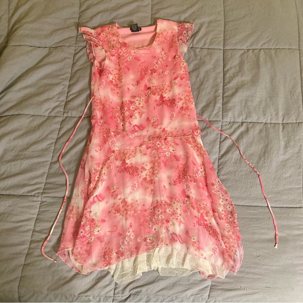 Great Escape | Pink floral dress | Size 16 (Juniors) | Used-Fair |